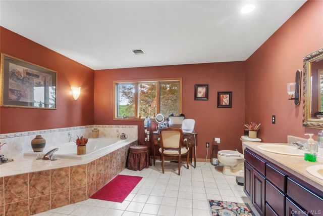 27 Margaret Road, Monroe, NY 10950
