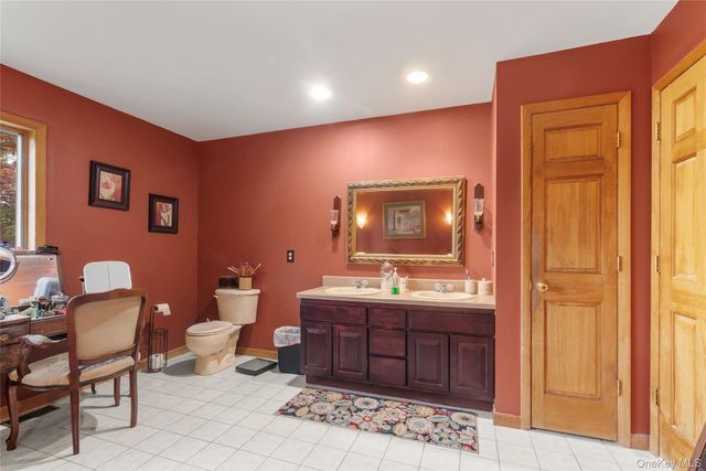 27 Margaret Road, Monroe, NY 10950