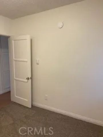 2517 E Madison Street, Long Beach, CA 90810