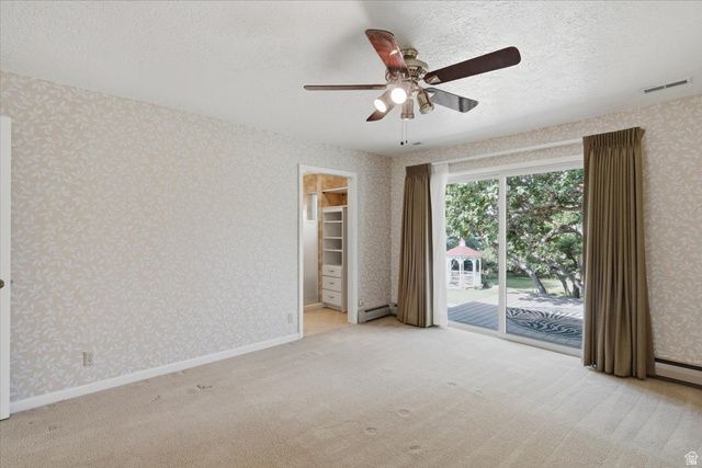 2465 E WOODLAND DR, Ogden, UT 84403