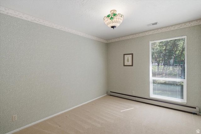 2465 E WOODLAND DR, Ogden, UT 84403