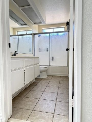 601 Esther, Lancaster, CA 93535