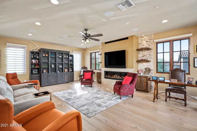 19950 N 102ND Street, Scottsdale, AZ 85255