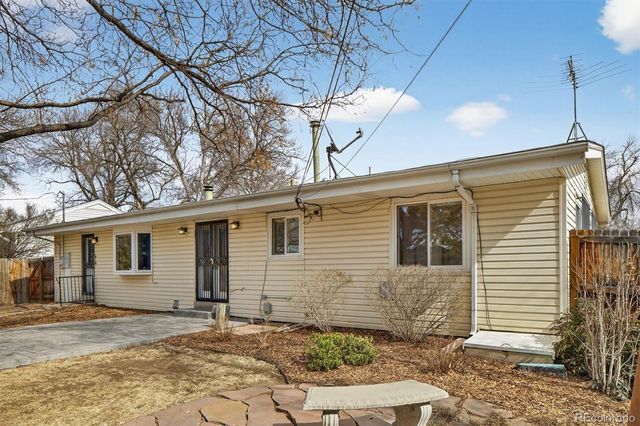 2575 S Birch Street, Denver, CO 80222