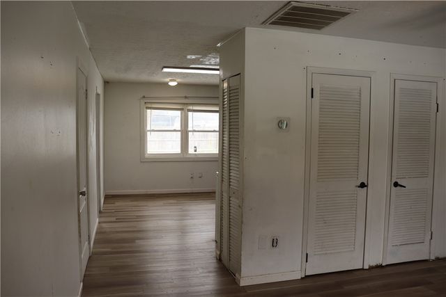 1955 Roxbury Drive, Xenia, OH 45385