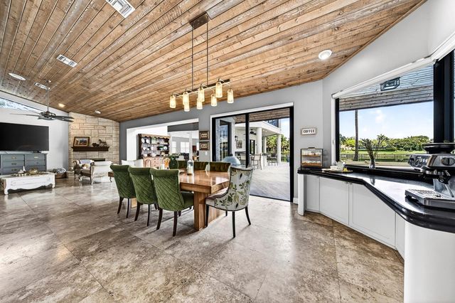 7031 Ventura Court, Parkland, FL 33067