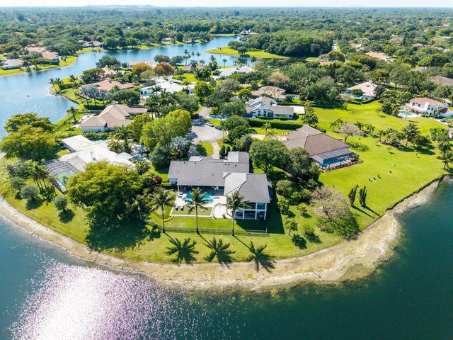 7031 Ventura Court, Parkland, FL 33067