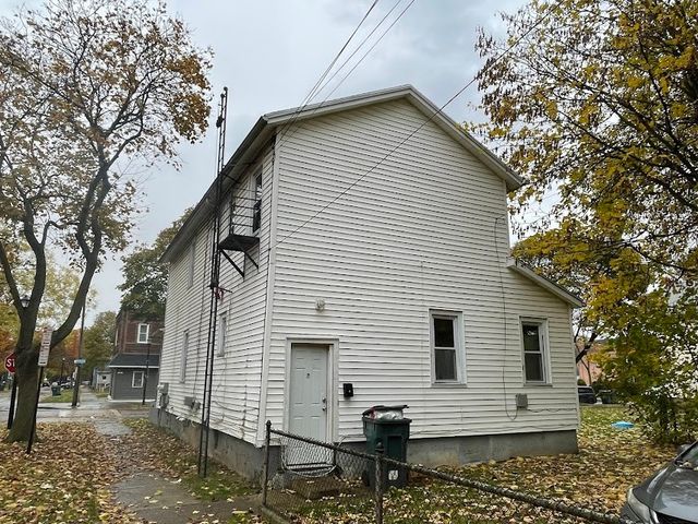 201 Parkway, Rochester, NY 14608