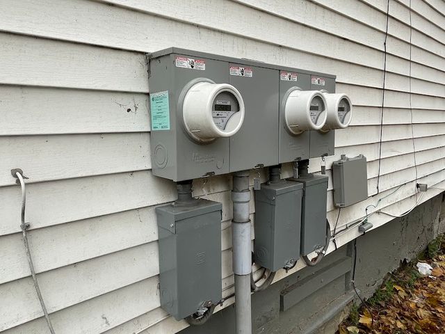 201 Parkway, Rochester, NY 14608