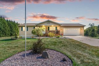 2093 Gale Road, Eaton Rapids, MI 48827