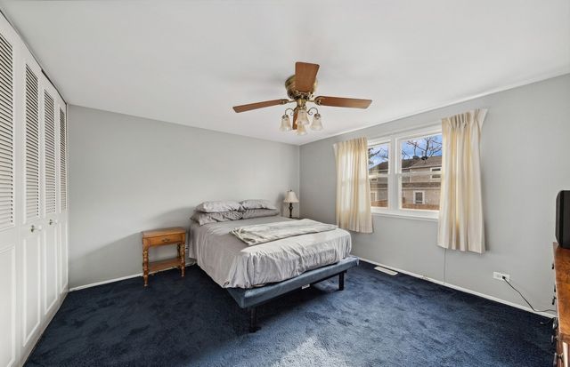 1817 Carlisle Court 1817, Schaumburg, IL 60194