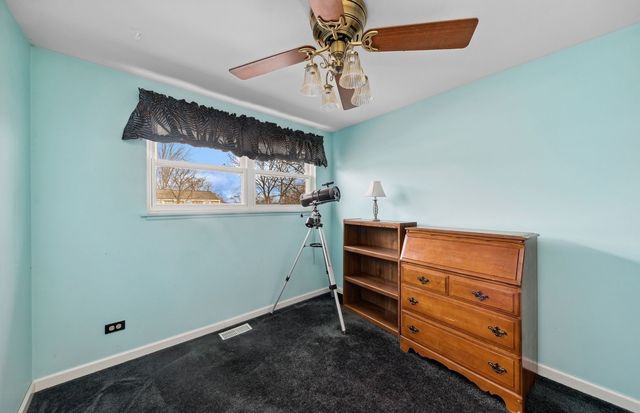 1817 Carlisle Court 1817, Schaumburg, IL 60194