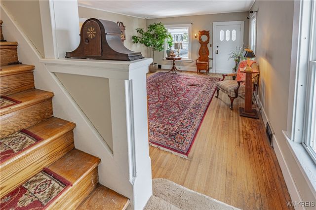 26 Maple Street, Lockport City, NY 14094