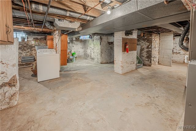 26 Maple Street, Lockport City, NY 14094