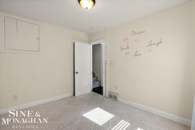 20602 Powers Street, Dearborn Heights, MI 48125