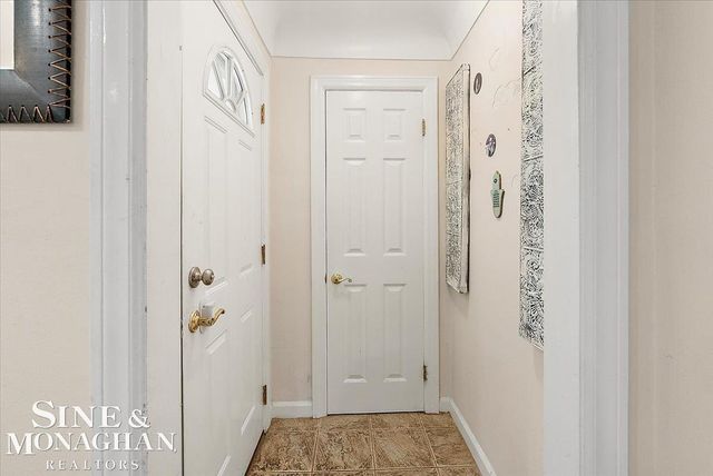 20602 Powers Street, Dearborn Heights, MI 48125