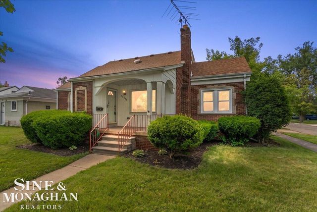 20602 Powers Street, Dearborn Heights, MI 48125