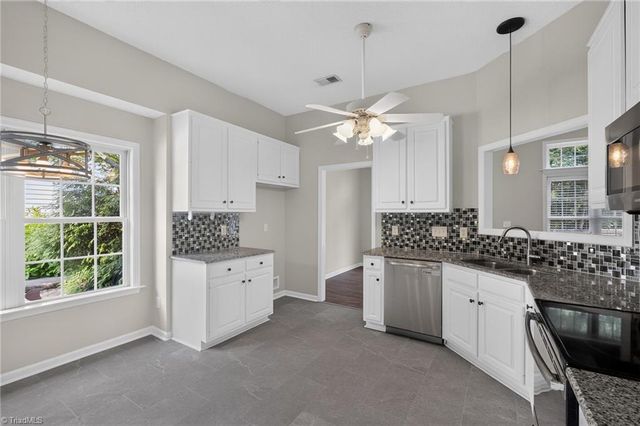 1745 Beeson Park Lane, Kernersville, NC 27284