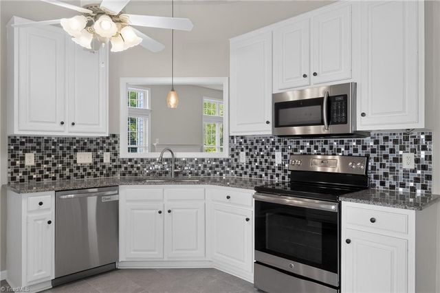 1745 Beeson Park Lane, Kernersville, NC 27284