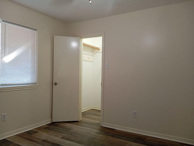 6922 Brabant Court, Houston, TX 77088