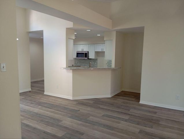 6922 Brabant Court, Houston, TX 77088