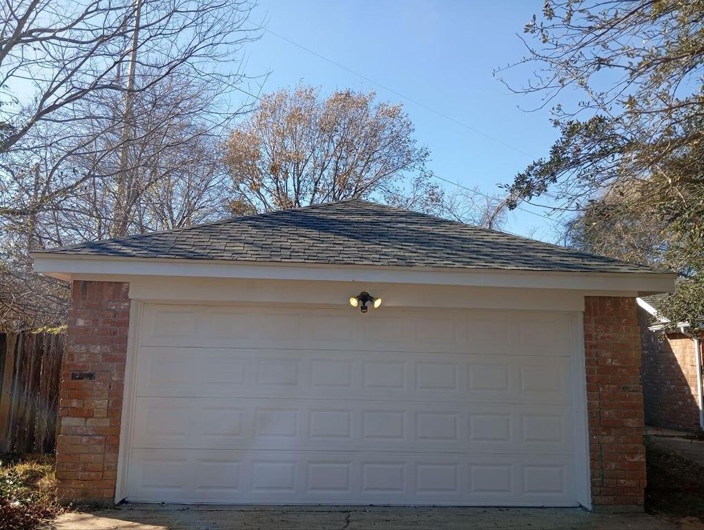 6922 Brabant Court, Houston, TX 77088