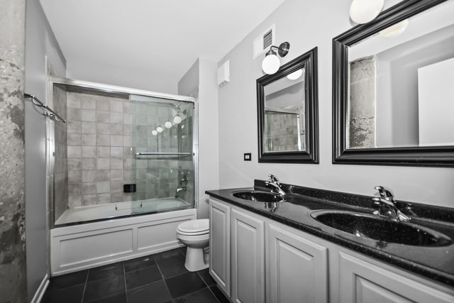 2001 S Calumet Avenue 408, Chicago, IL 60616