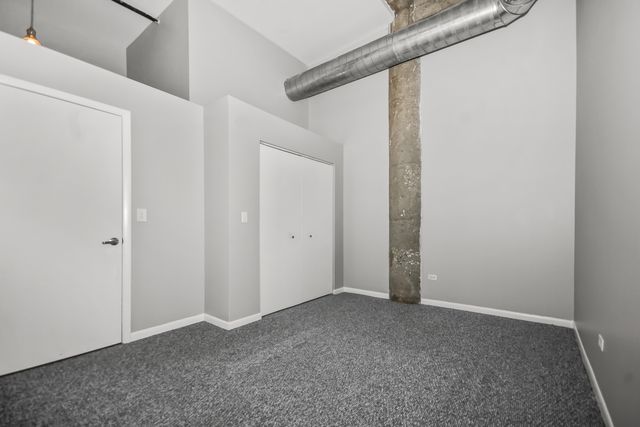 2001 S Calumet Avenue 408, Chicago, IL 60616