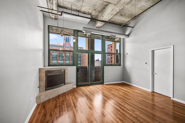 2001 S Calumet Avenue 408, Chicago, IL 60616