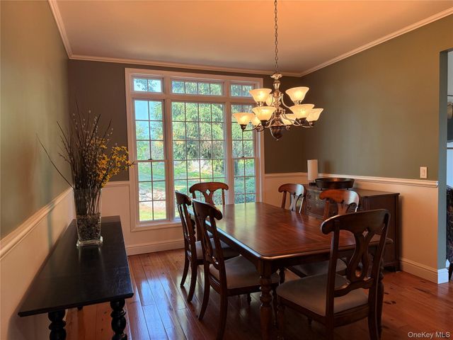 26 Mill Farm Lane, Brewster, NY 10509