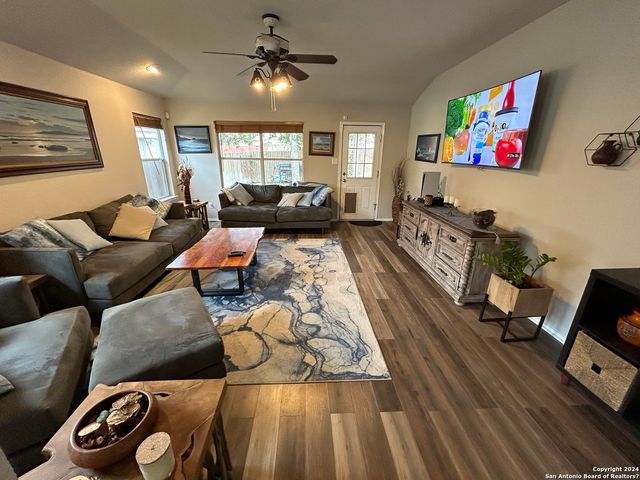 10607 TIMBER COUNTRY, San Antonio, TX 78254