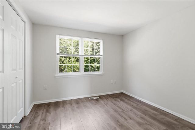 42 ALDEN CT, Sterling, VA 20165