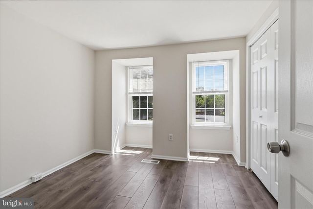 42 ALDEN CT, Sterling, VA 20165