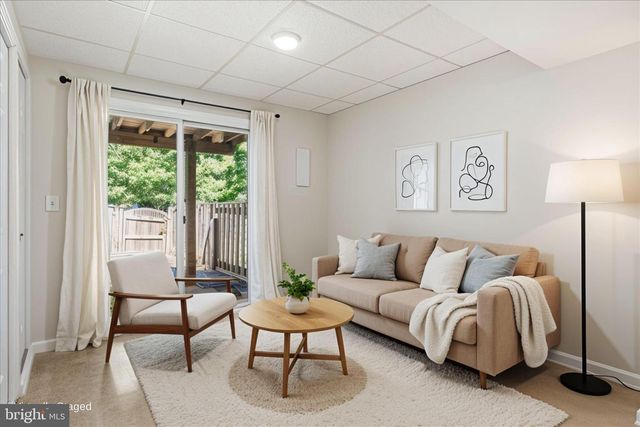 42 ALDEN CT, Sterling, VA 20165