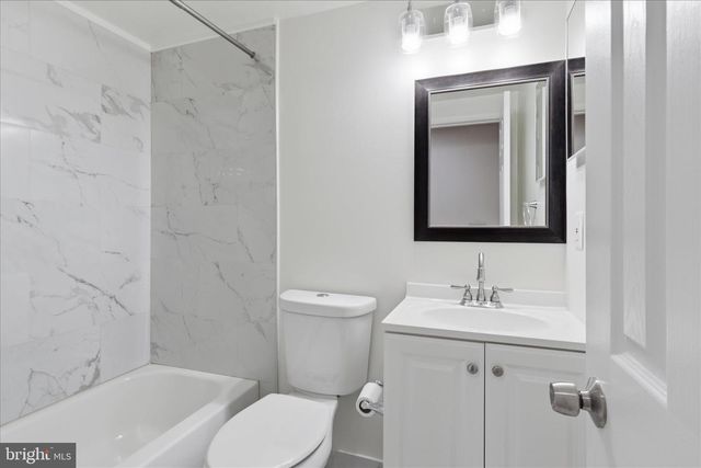 42 ALDEN CT, Sterling, VA 20165