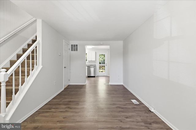 42 ALDEN CT, Sterling, VA 20165