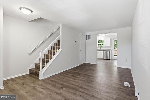 42 ALDEN CT, Sterling, VA 20165