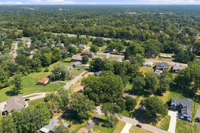 9736 Cooper Lane, Montgomery, OH 45242