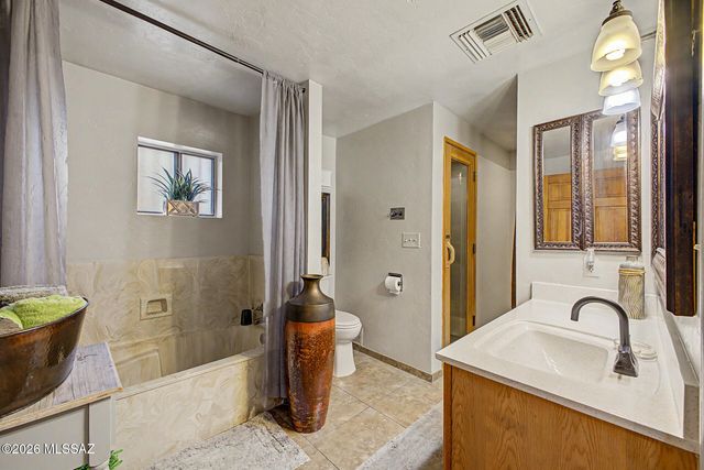 5342 S Camino De La Tierra, Tucson, AZ 85746