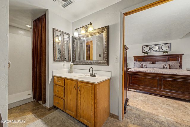 5342 S Camino De La Tierra, Tucson, AZ 85746