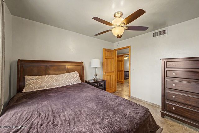 5342 S Camino De La Tierra, Tucson, AZ 85746