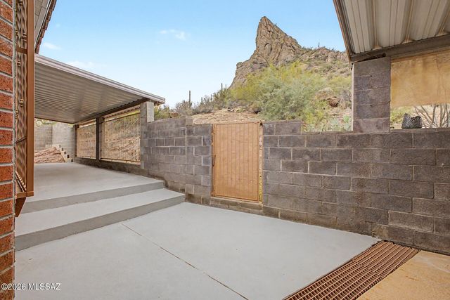 5342 S Camino De La Tierra, Tucson, AZ 85746