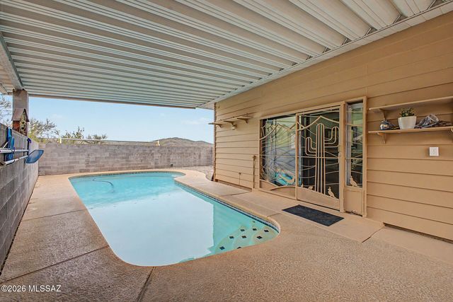 5342 S Camino De La Tierra, Tucson, AZ 85746