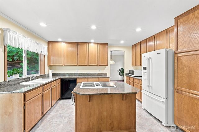 18232 126th Street SE, Snohomish, WA 98290