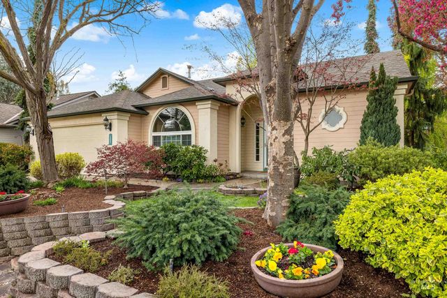 5583 W Harborcove Ln, Boise, ID 83703