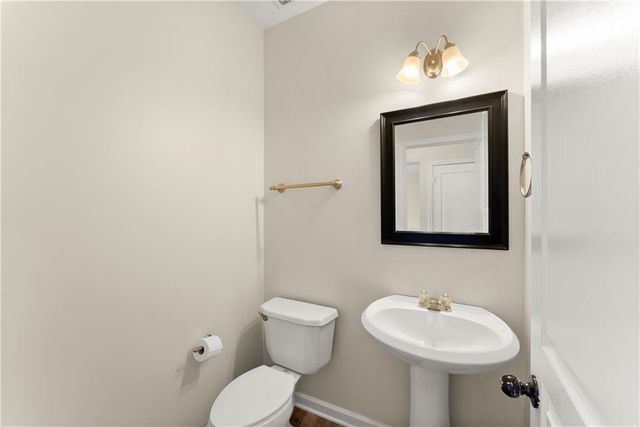 116 Hidden Lake Circle, Canton, GA 30114