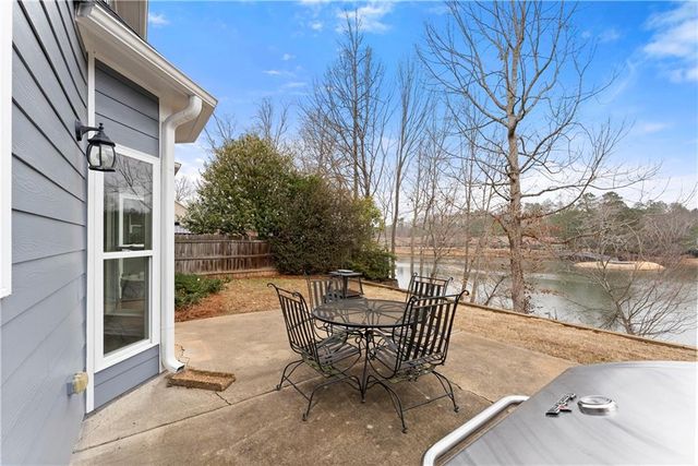 116 Hidden Lake Circle, Canton, GA 30114