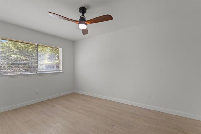 414 N 5th Street, Midlothian, TX 76065