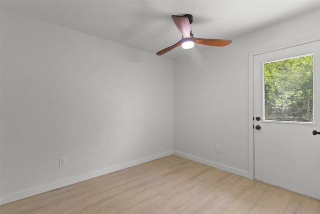 414 N 5th Street, Midlothian, TX 76065