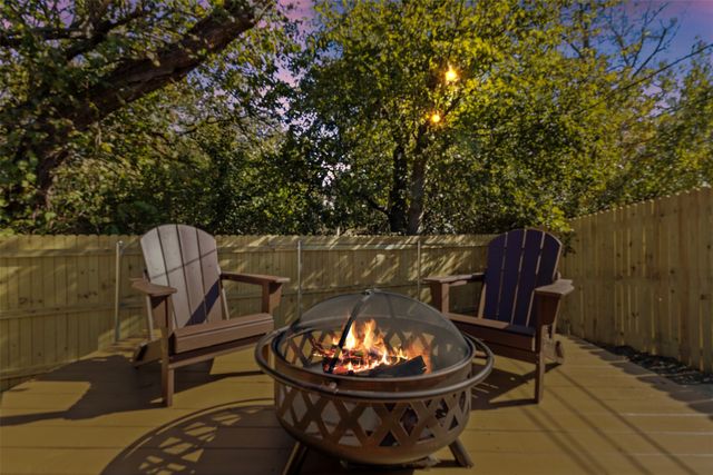 414 N 5th Street, Midlothian, TX 76065